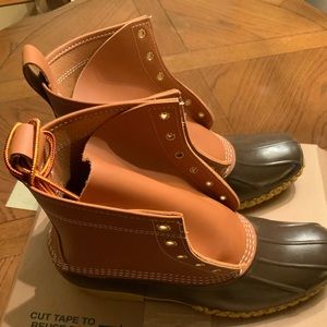L.L.BEAN New Mens size 11D 8” Duck Boot rubber lower leather upper Made inUSA
